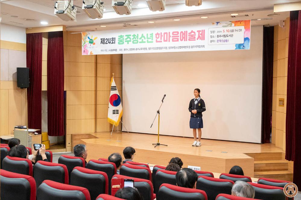 문학 (8).jpg